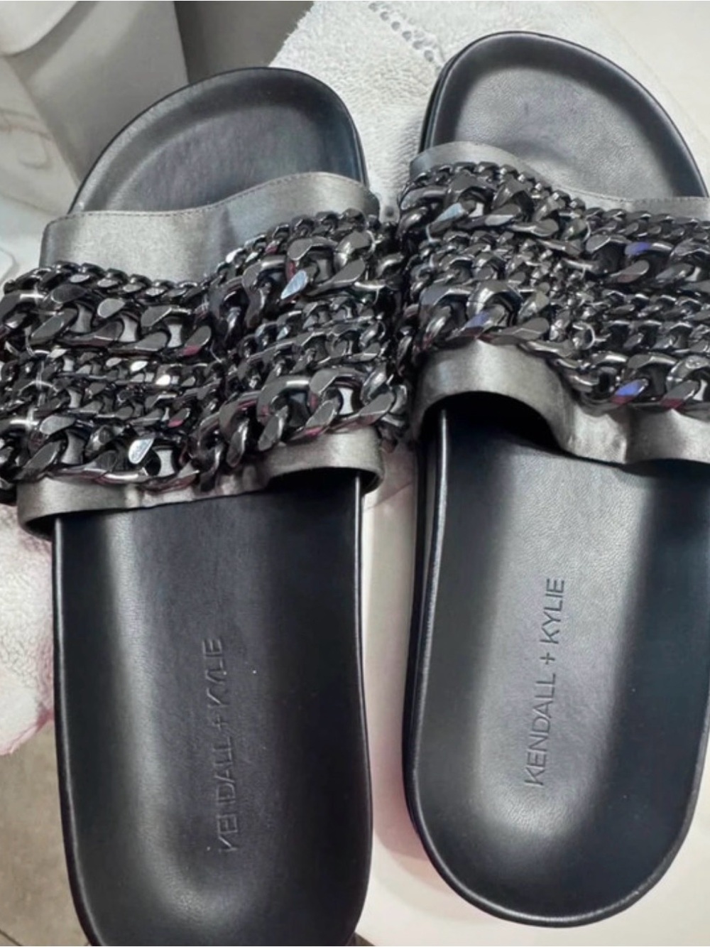 Kendall & Kylie Black Chain-Trim Slide Sandals
